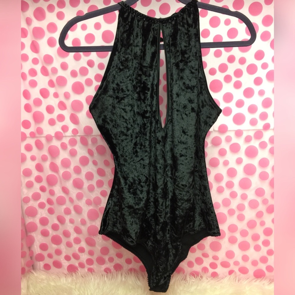 Frederick’s of Hollywood-Megan Fox Co Irina Teddy